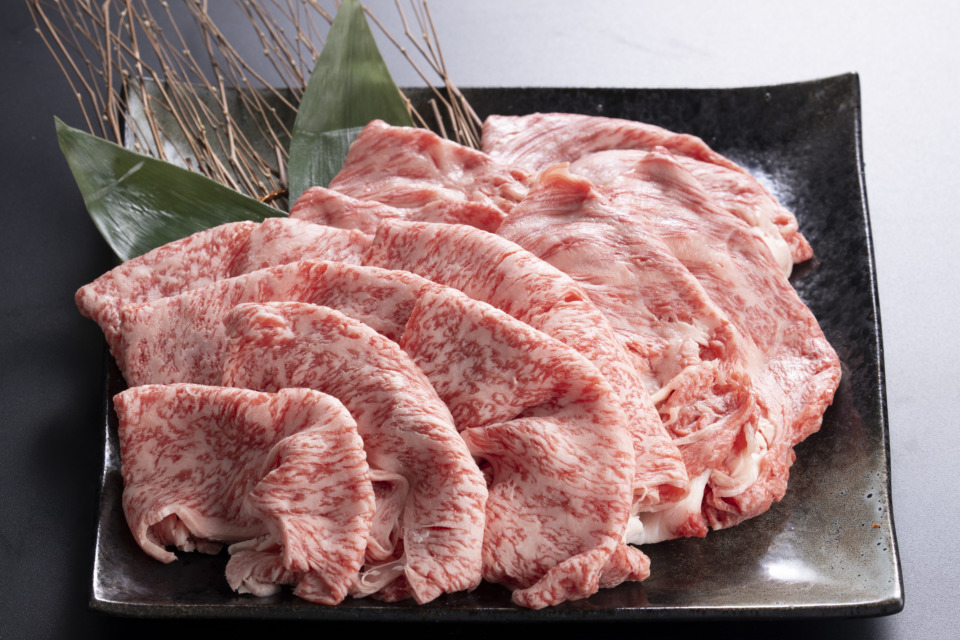 最上等級のA5ランク　鳥取県産黒毛和牛すきやき・しゃぶしゃぶ食べ比べセット