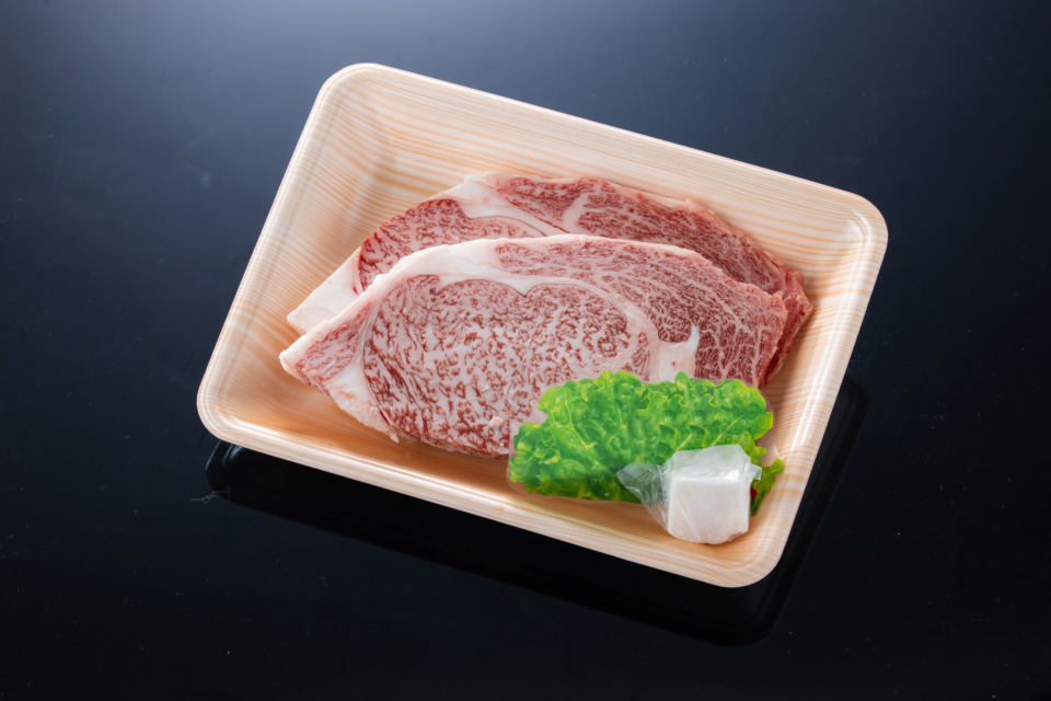 鳥取県産　黒毛和牛　牛ロースステーキ（約200g位×2枚）